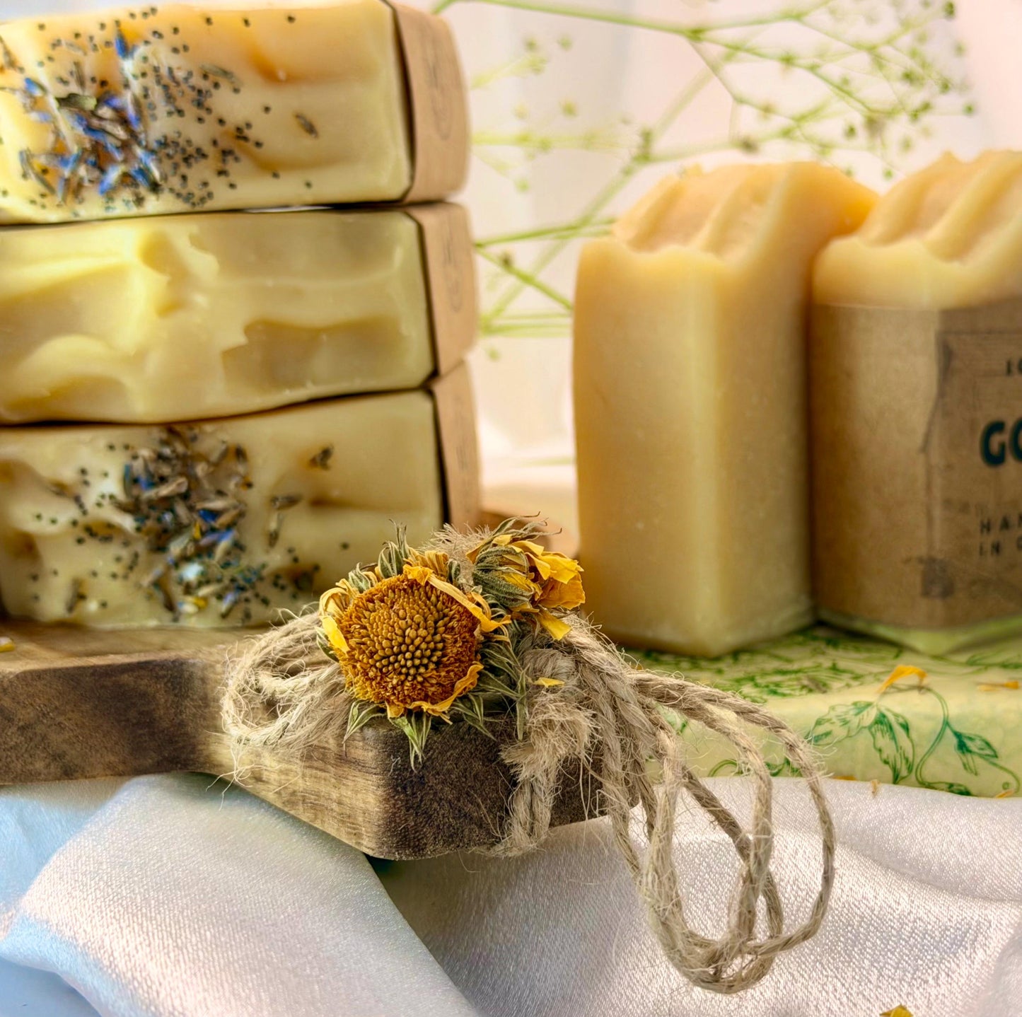 Goat Milk & Honey Soap ~5oz – Handcrafted Cold Process Soap